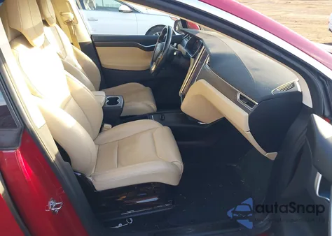 2016 Tesla Model X 60D/70D/75D/90D from USA, damaged, VIN 5YJXCAE25GF019497